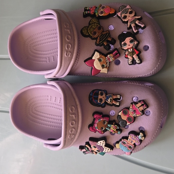 Crocs - Picture 1 of 6